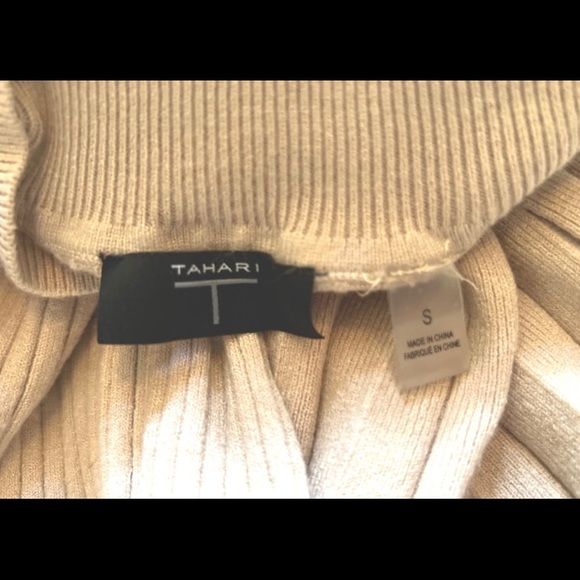 Tahari Ribbed Sweater - Picture 3 of 4